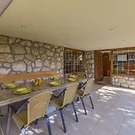 Rustikales Steinhaus Nur 300 Meter Zum Mit 3 Parkplaetzen, Meerblick, Garten *